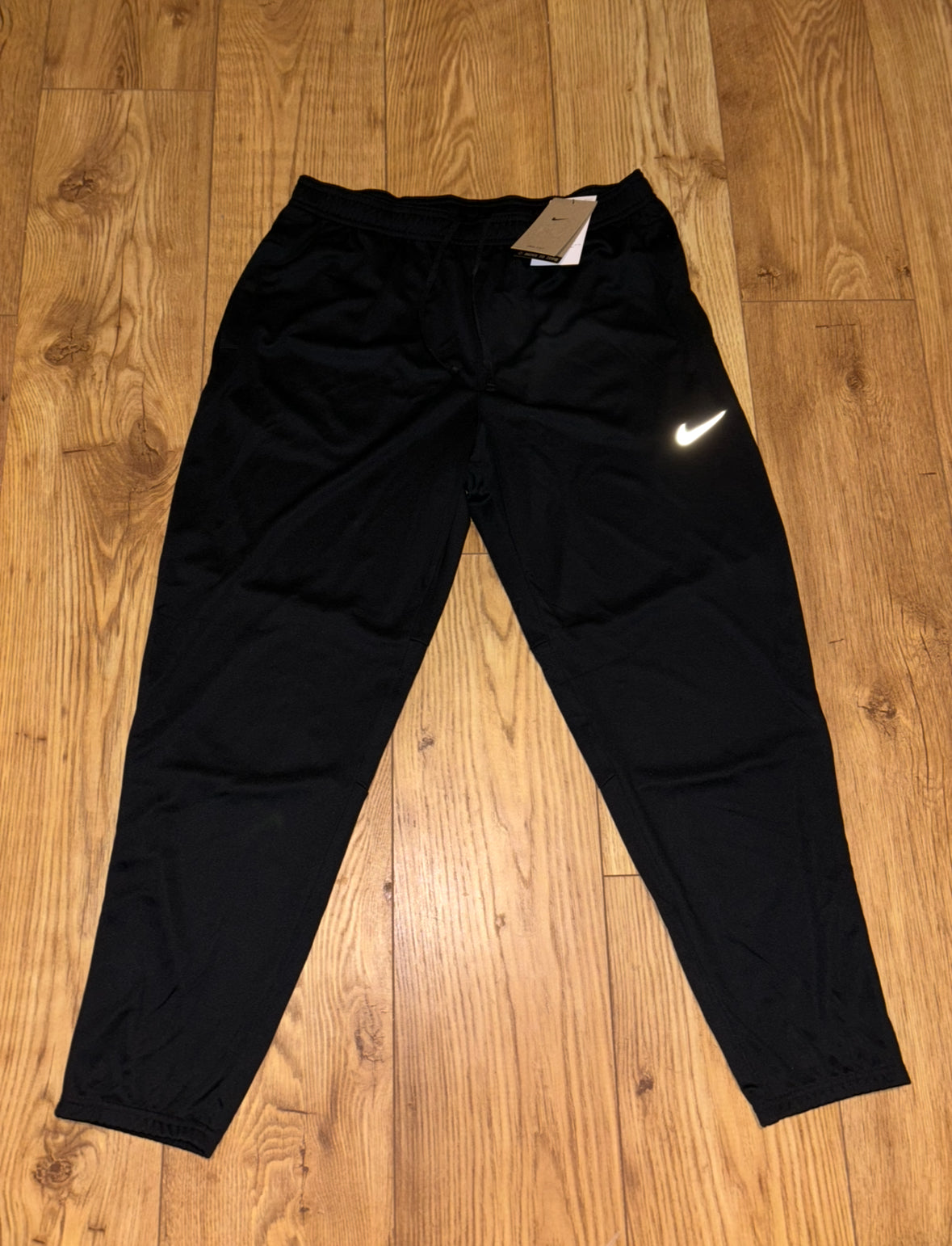 Nike tracksuit. Size Large.