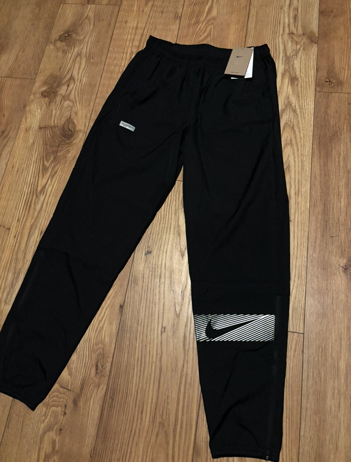 Nike Challenger bottoms. Size L/XL.