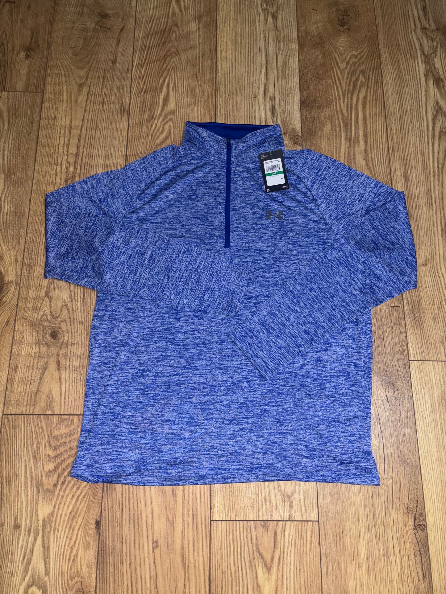 Under Armour 1/4 Zip. Size Large