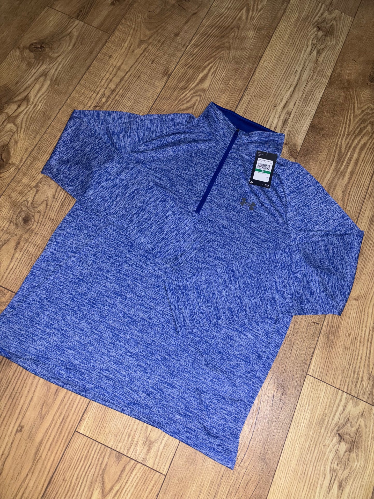 Under Armour 1/4 Zip. Size Large