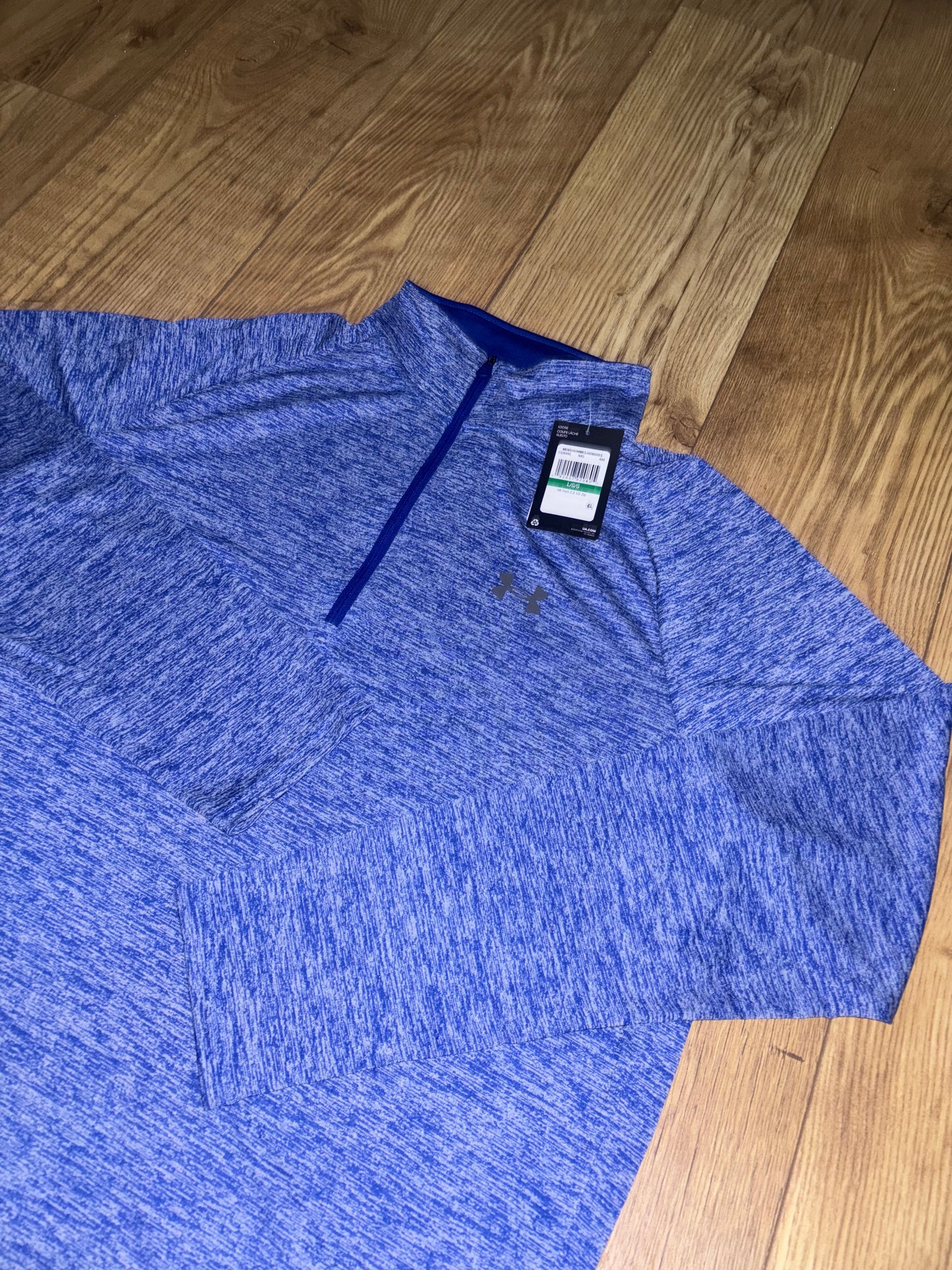 Under Armour 1/4 Zip. Size Large