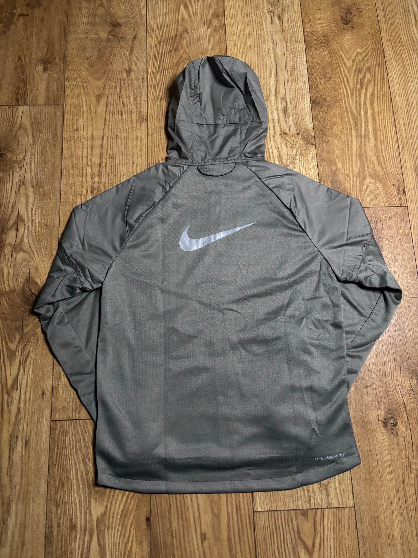 Nike tracksuit. Size Small.