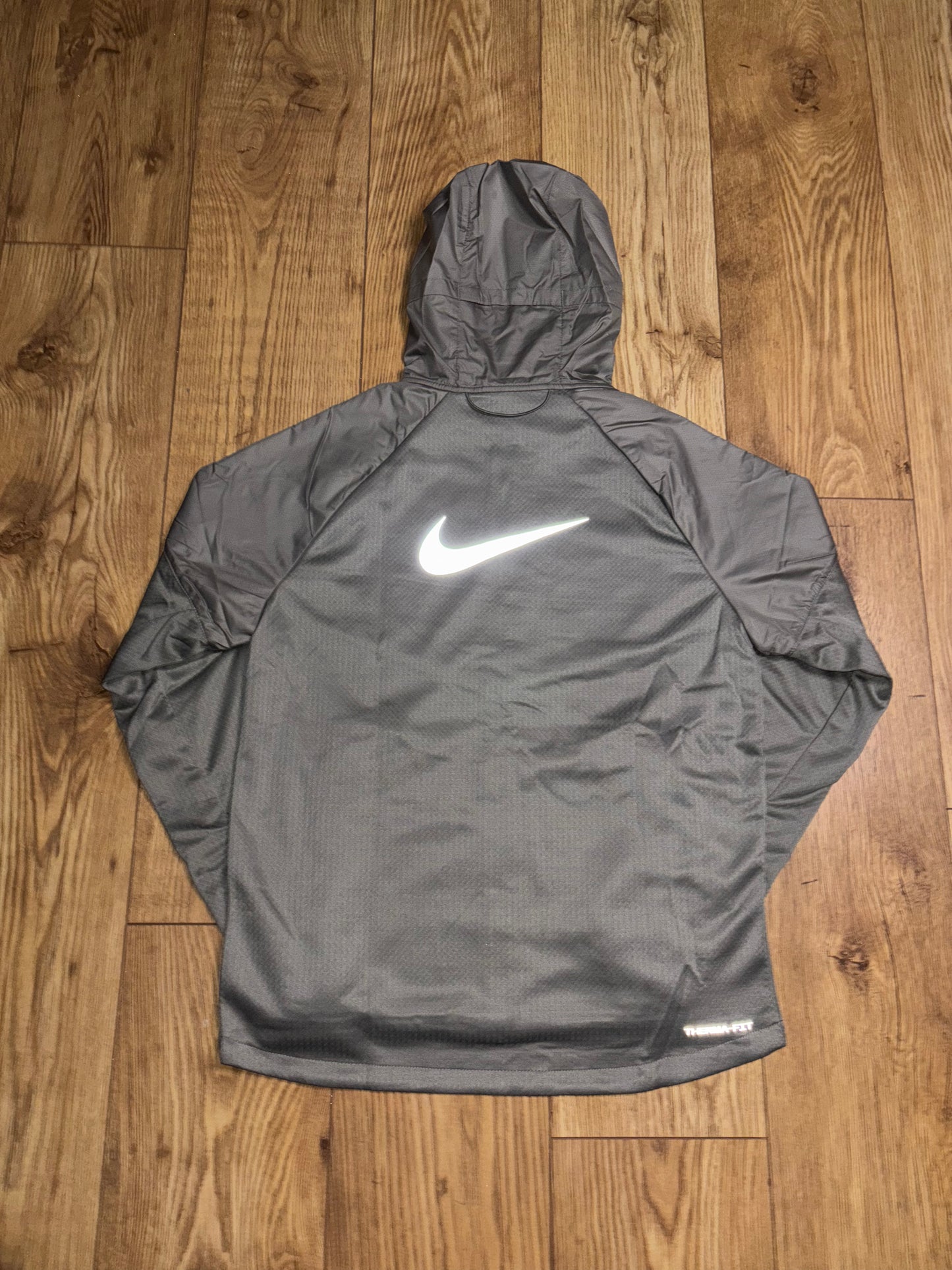 Nike tracksuit. Size Small.