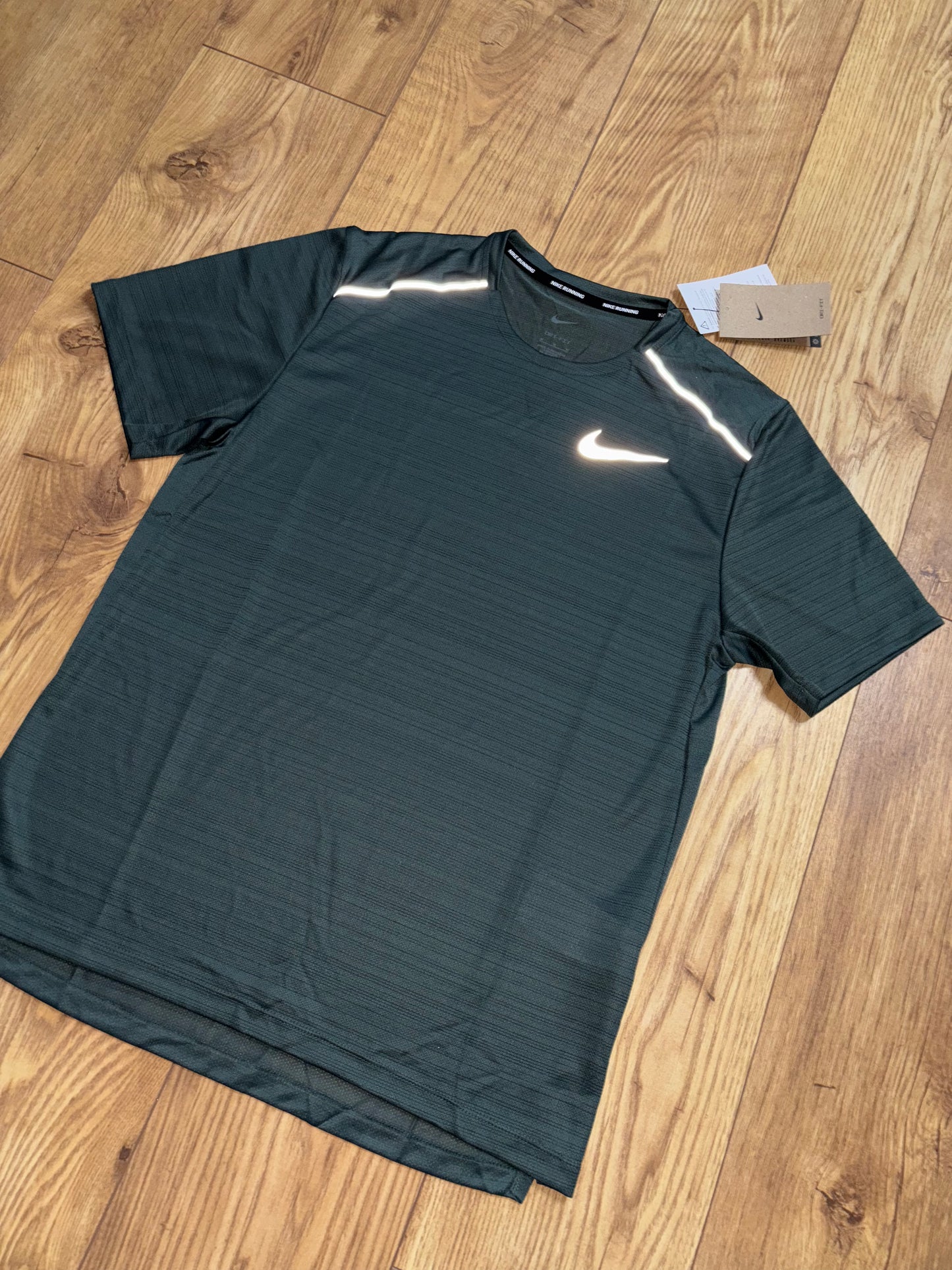 Nike miler. Size large
