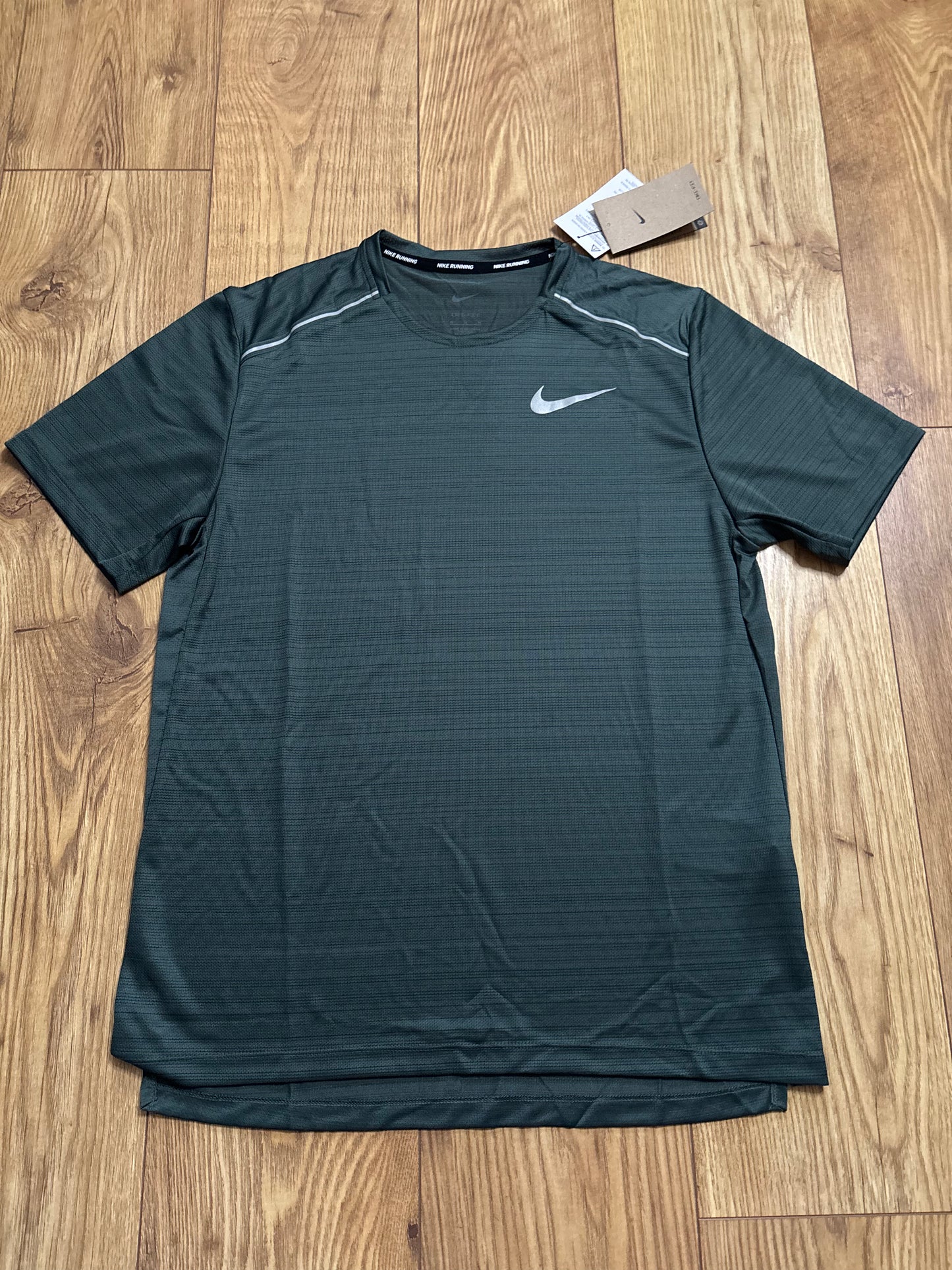 Nike miler. Size large