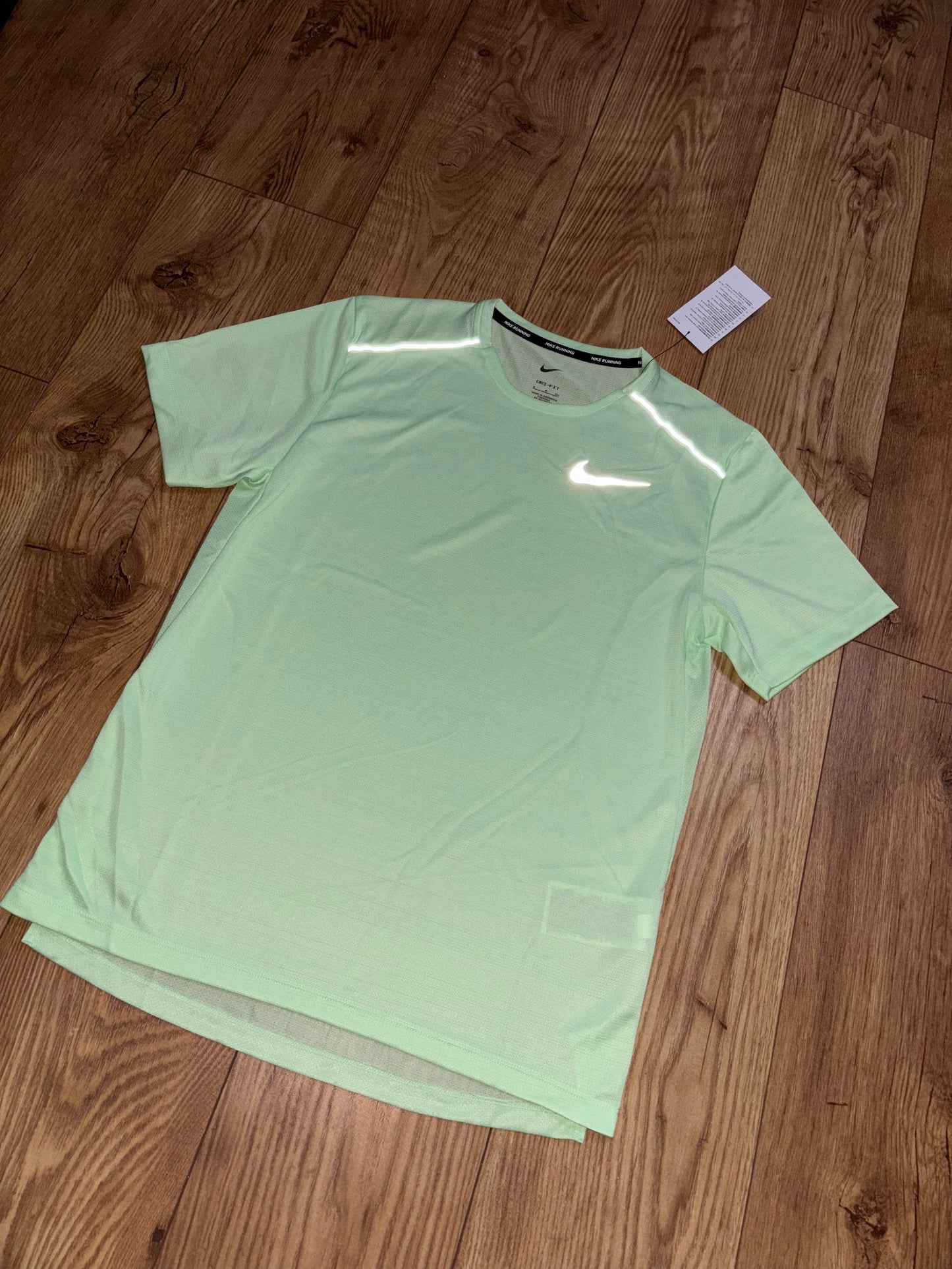 Nike miler. Size Large