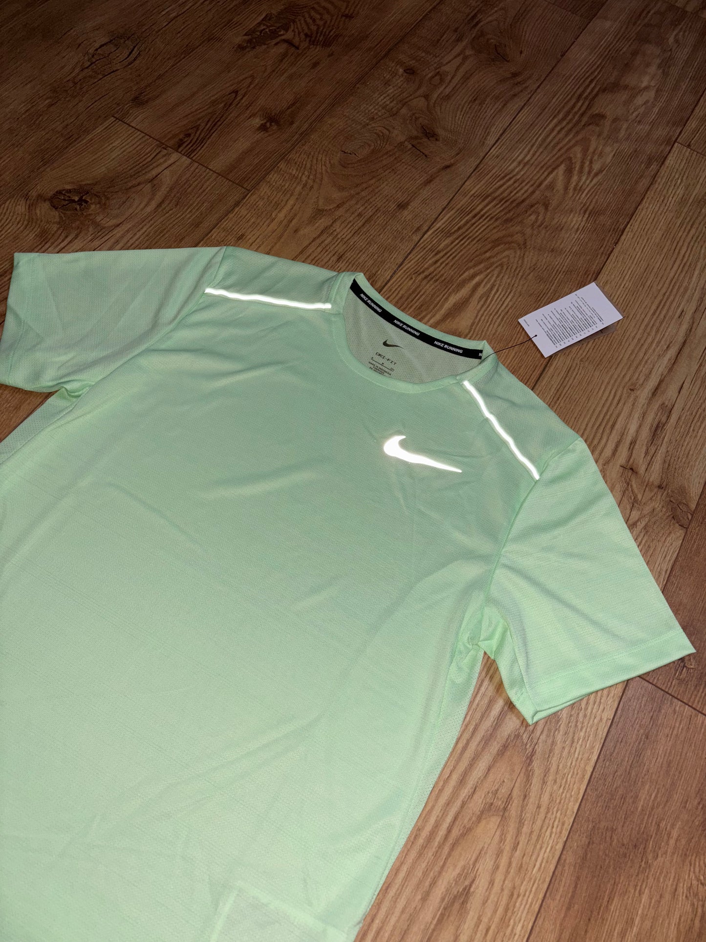 Nike miler. Size Large