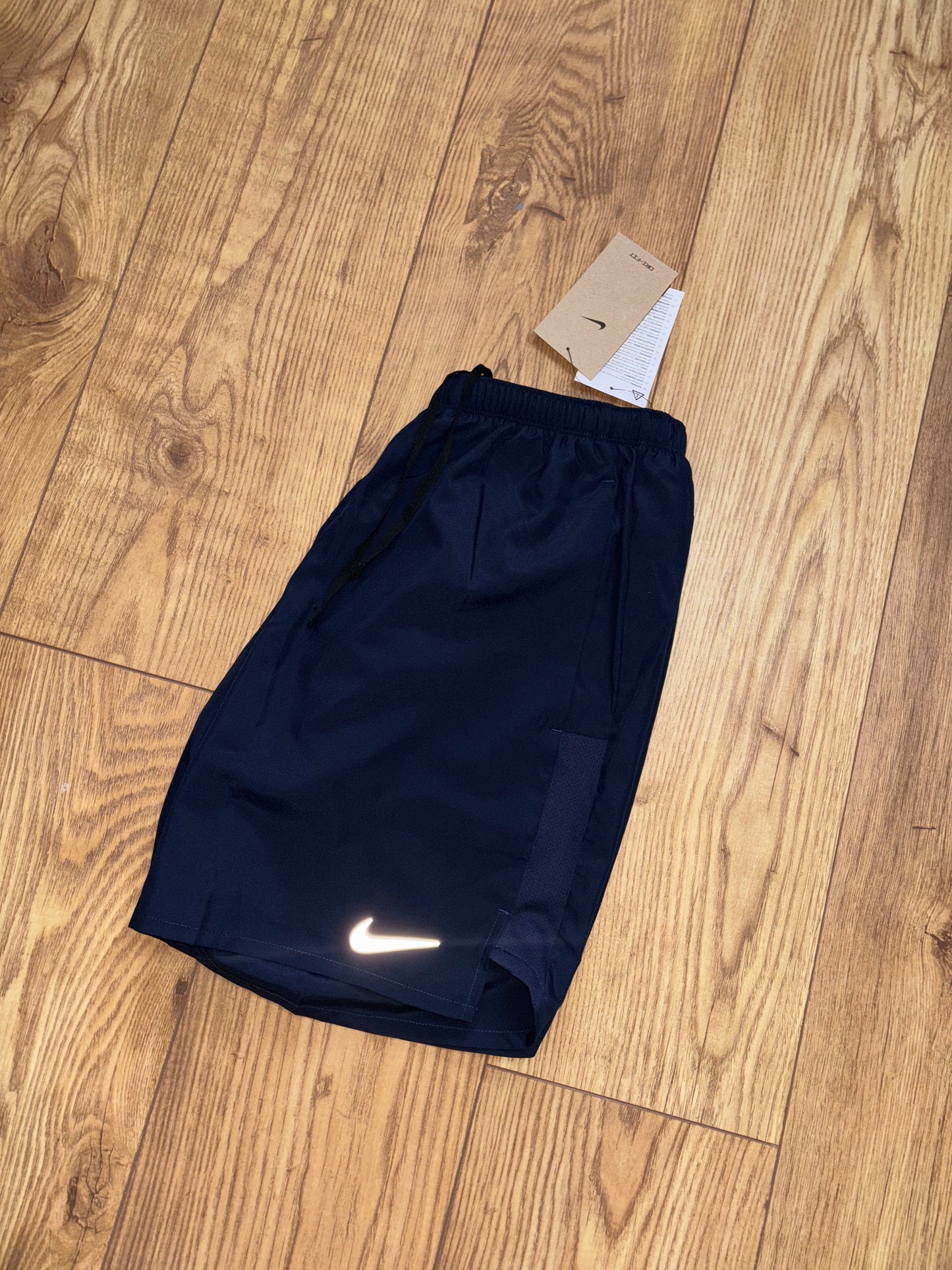 Nike challenger shorts. Size S/L/XL