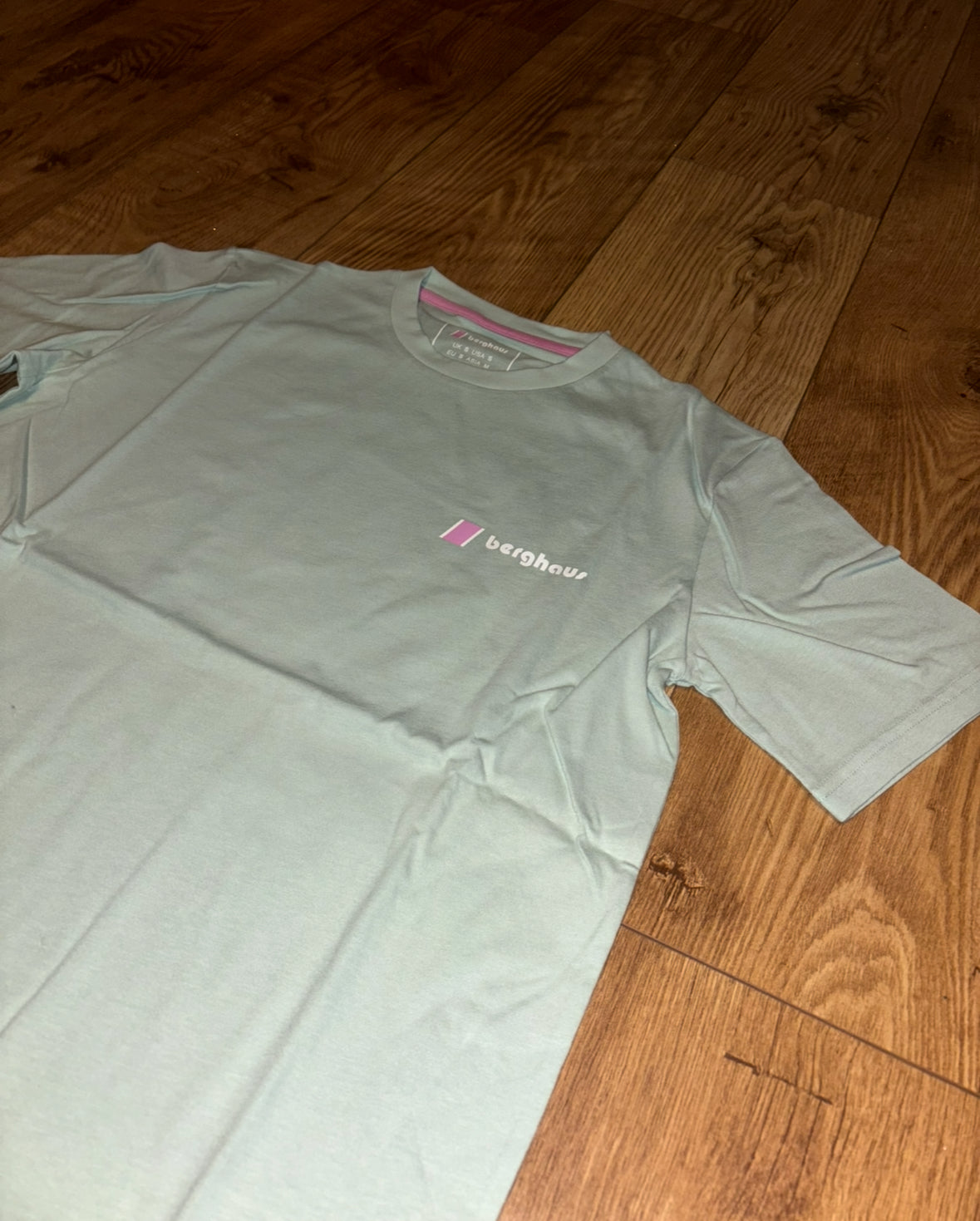 Berghaus Graphic T-Shirt. Size Small