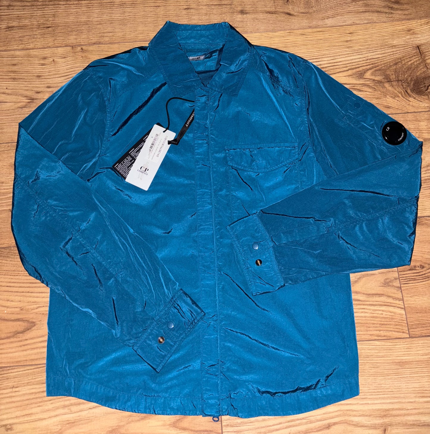 CP company shimmer overshirt. Size Small.