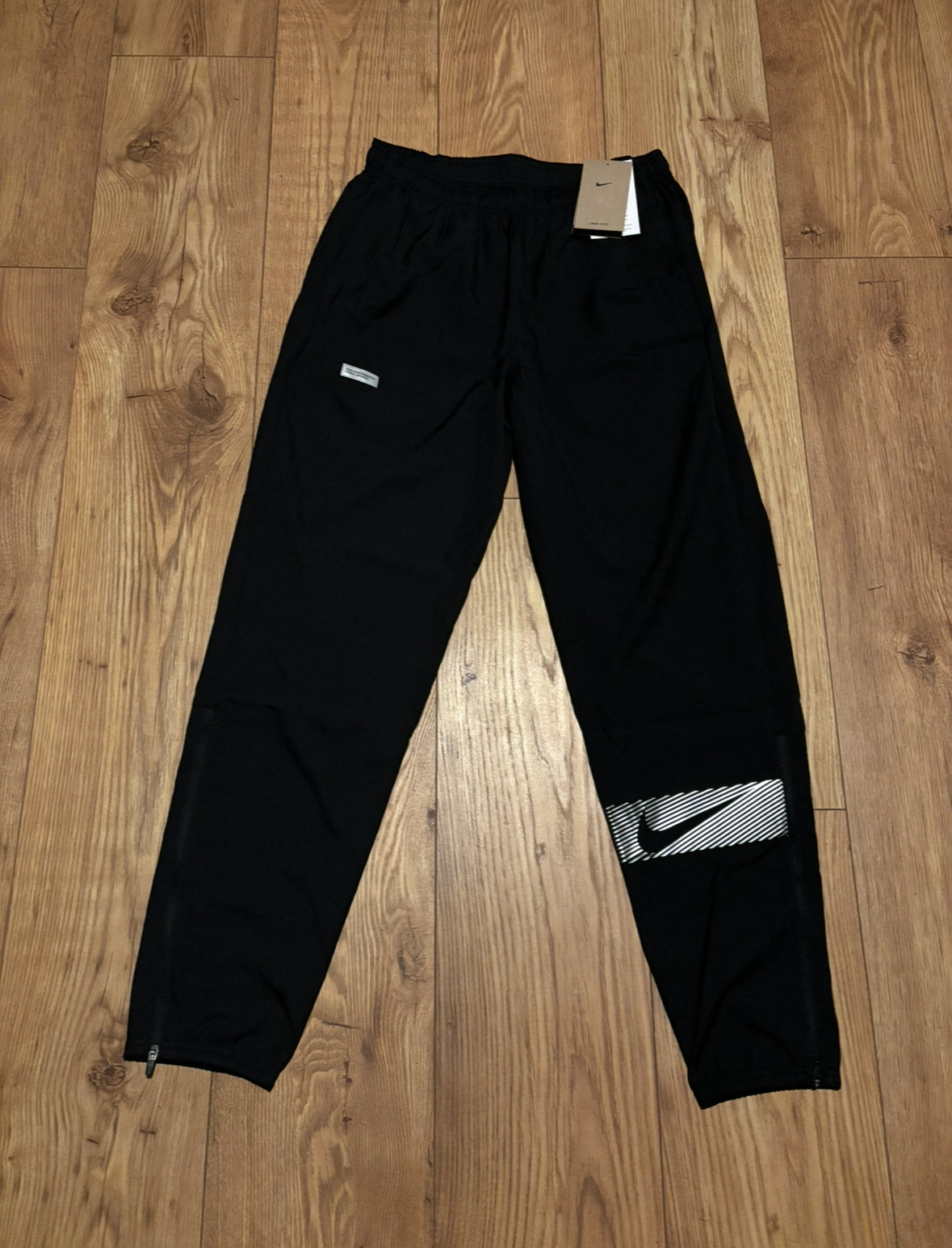 Nike Challenger bottoms. Size L/XL.