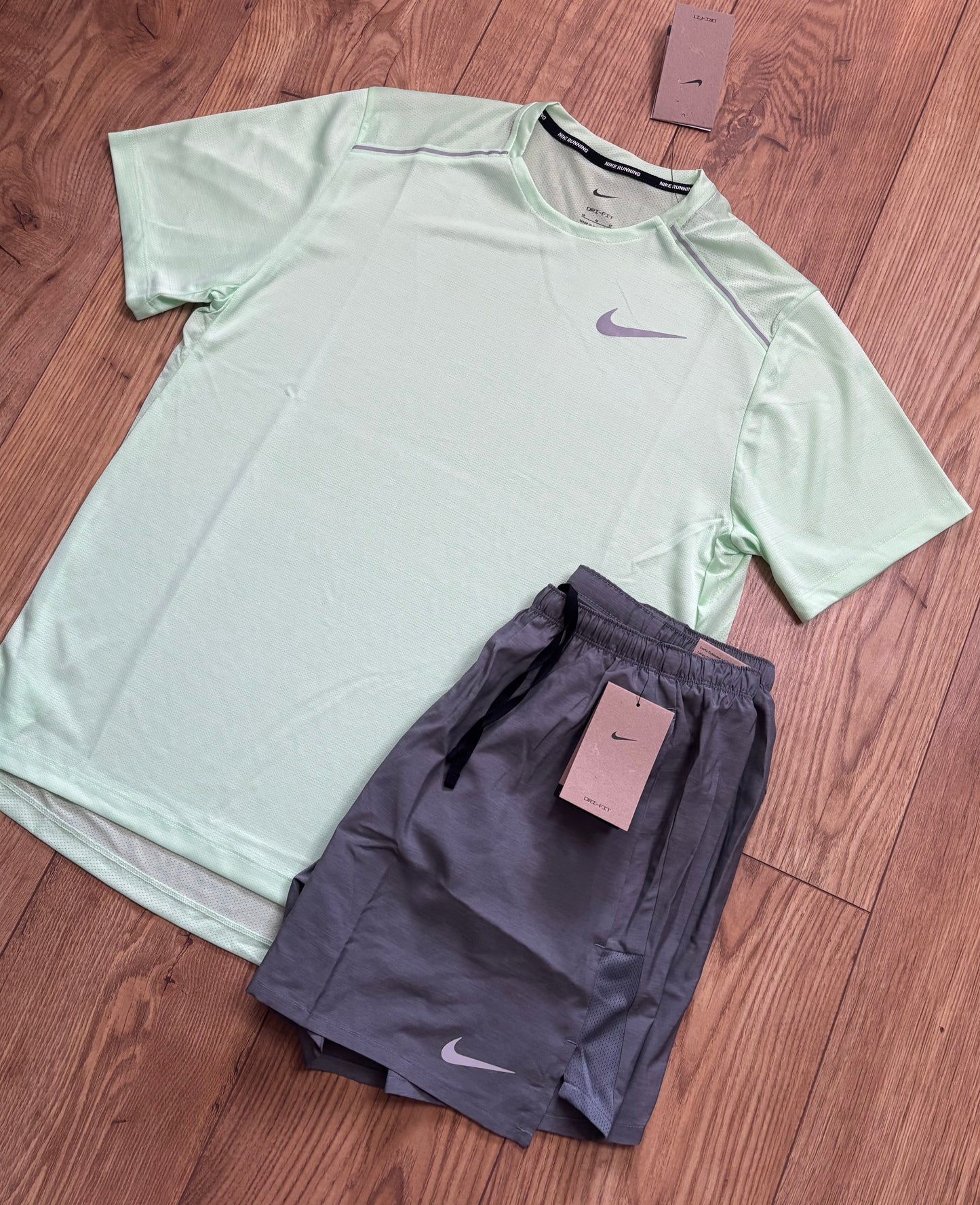 Nike set. Size Large