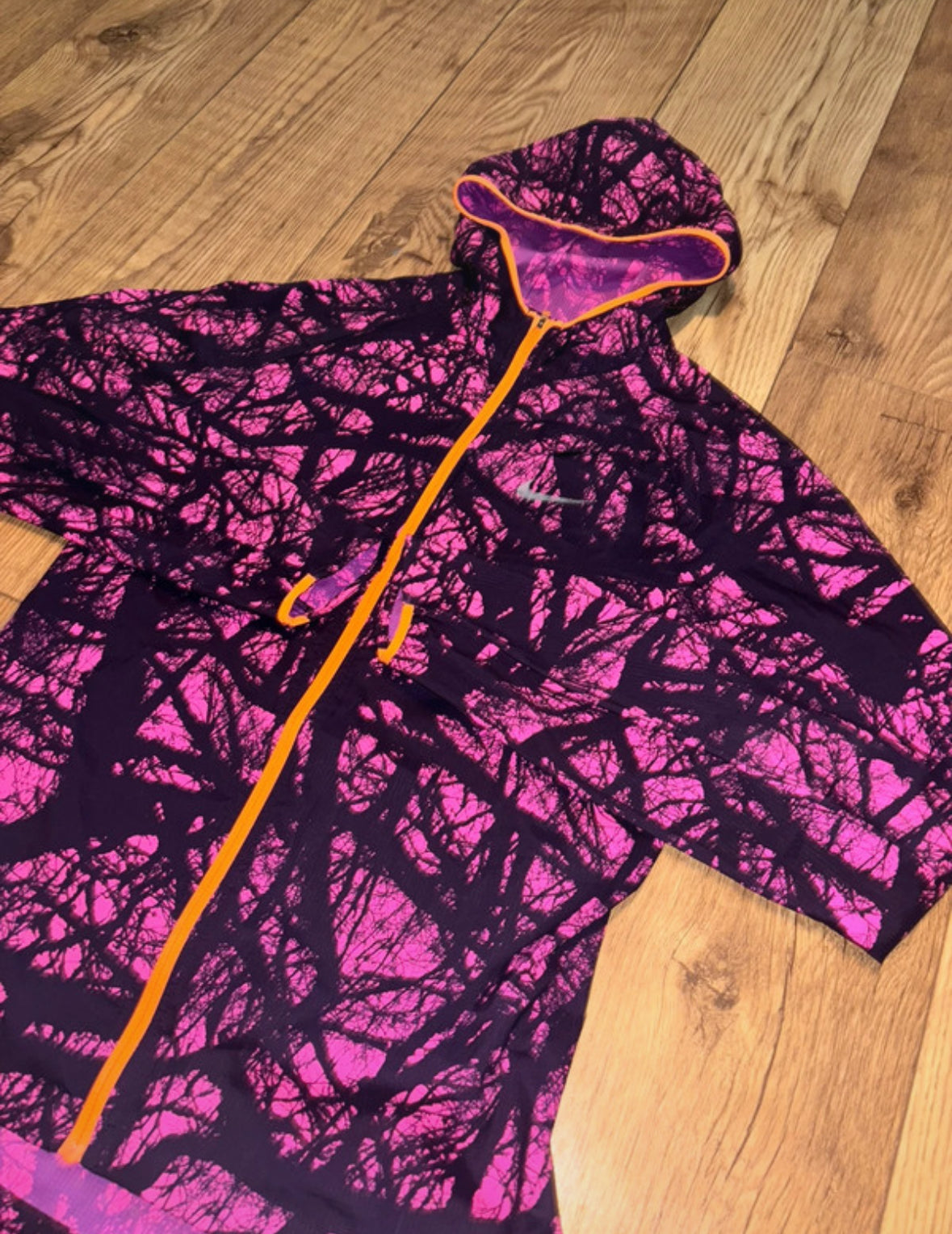 nike enchanted forest Windrunner. Size XS.