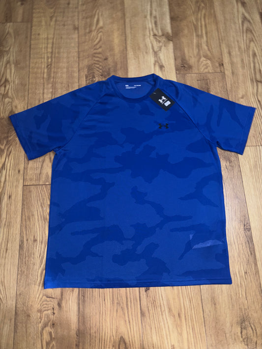 Under Armour T-shirt. Size XL.