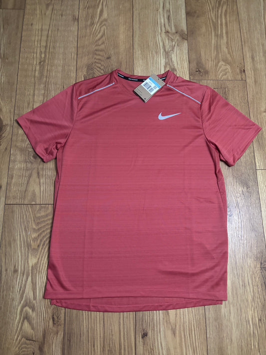 Nike miler T-Shirt. Size XL