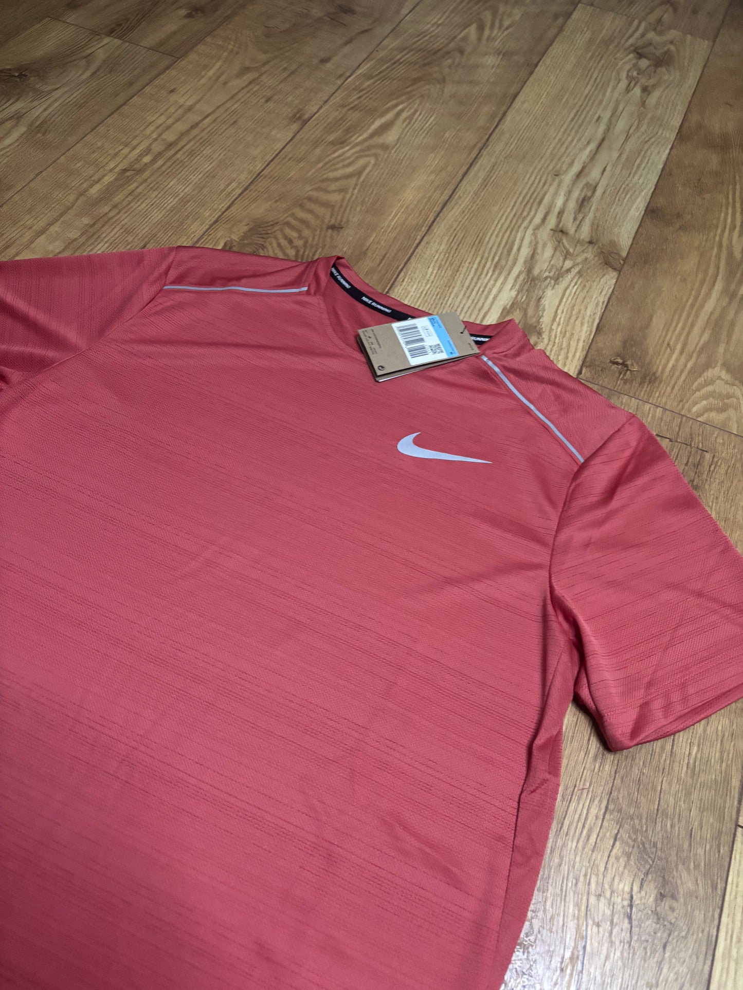 Nike miler T-Shirt. Size XL