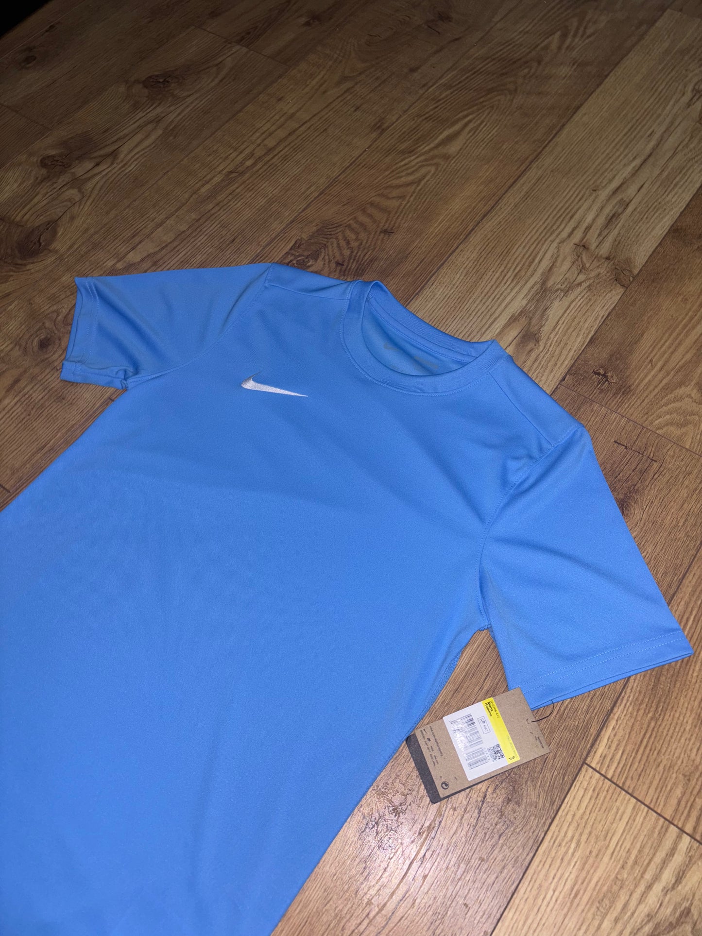 Nike Dri-Fit T-Shirt. Size S/M.