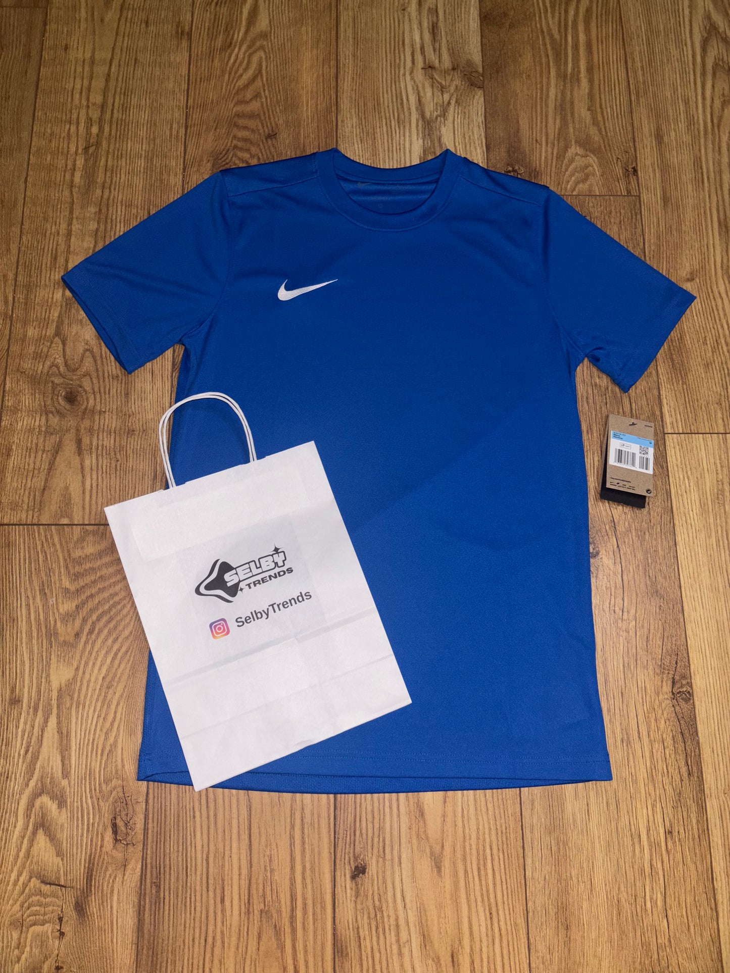 Nike Dri-Fit T-Shirt. Size Medium.