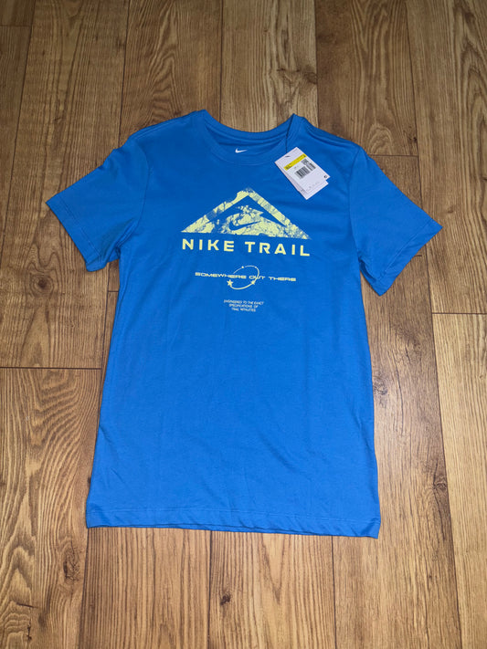 Nike trail T-Shirt. Size Small