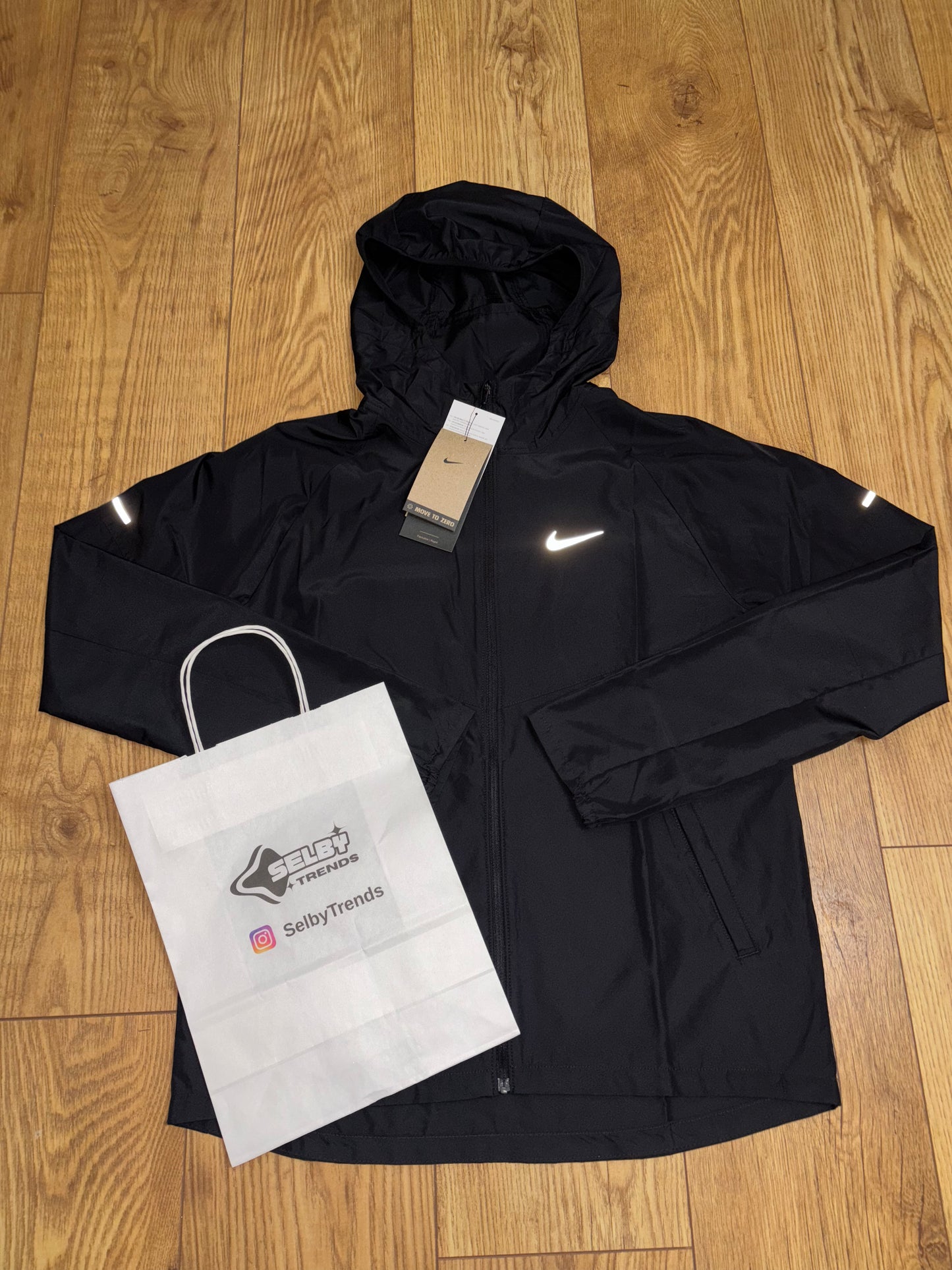 Nike windrunner jacket. Size Small