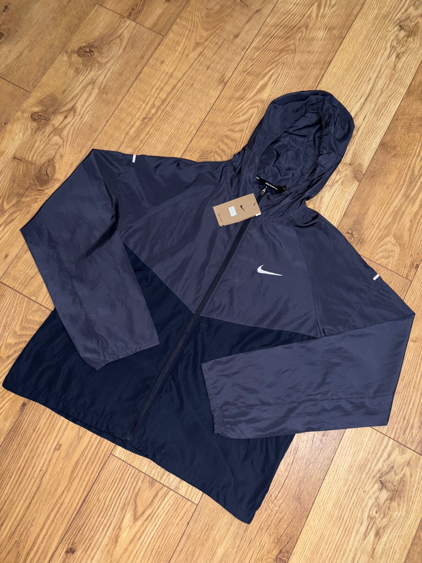 Nike windrunner jacket. Size Small