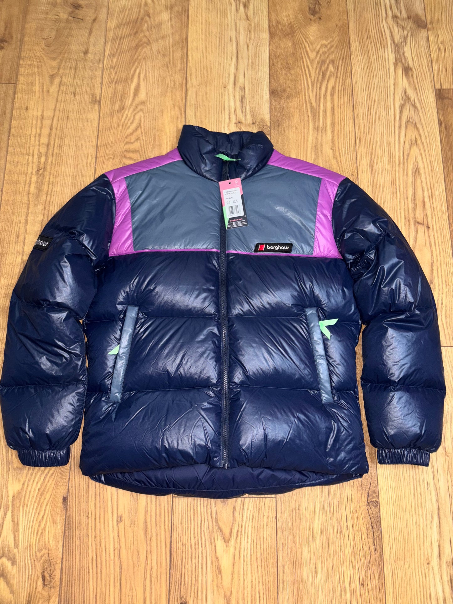 Berghaus puffer coat. Size Small.