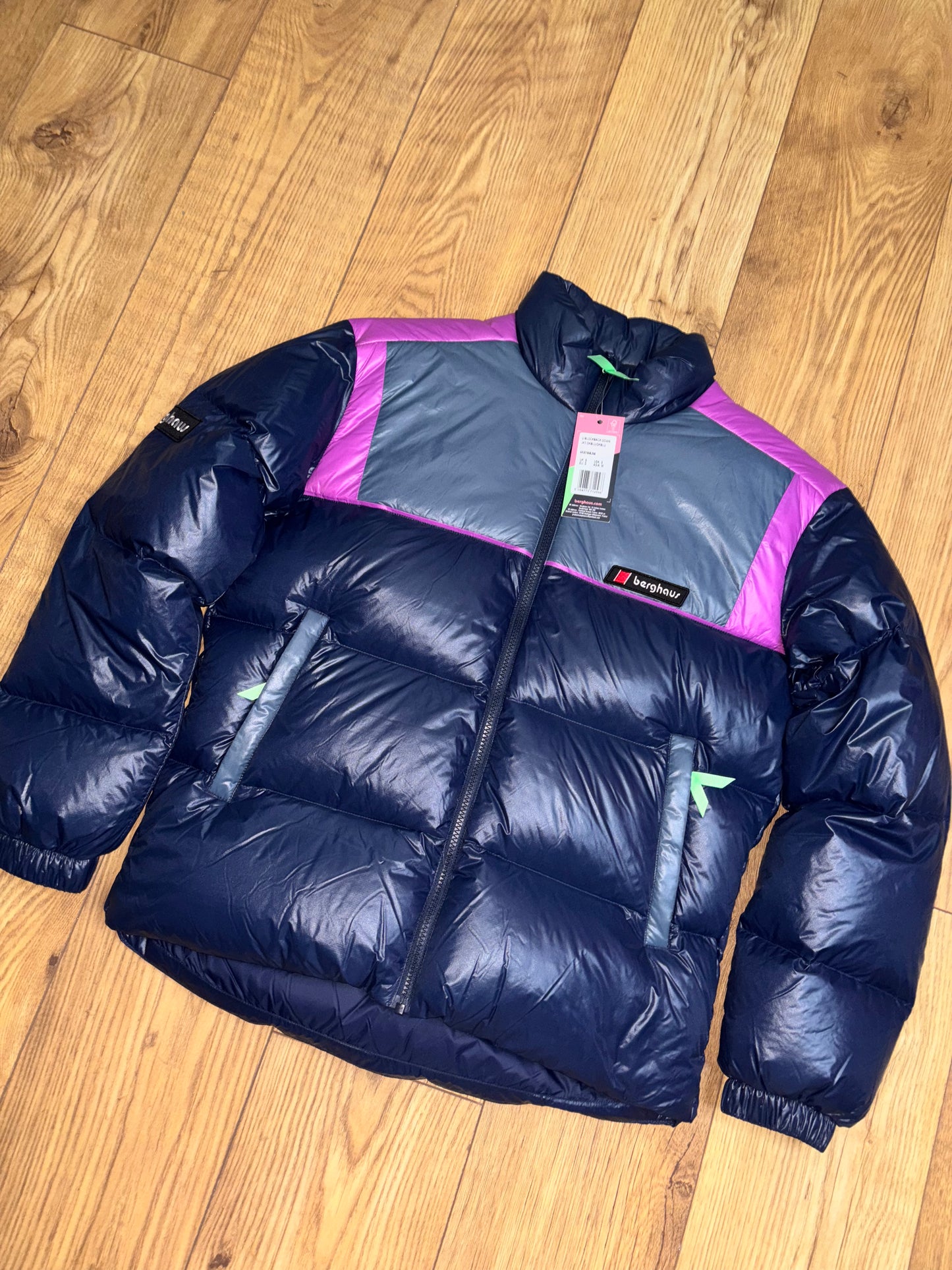 Berghaus puffer coat. Size Small.