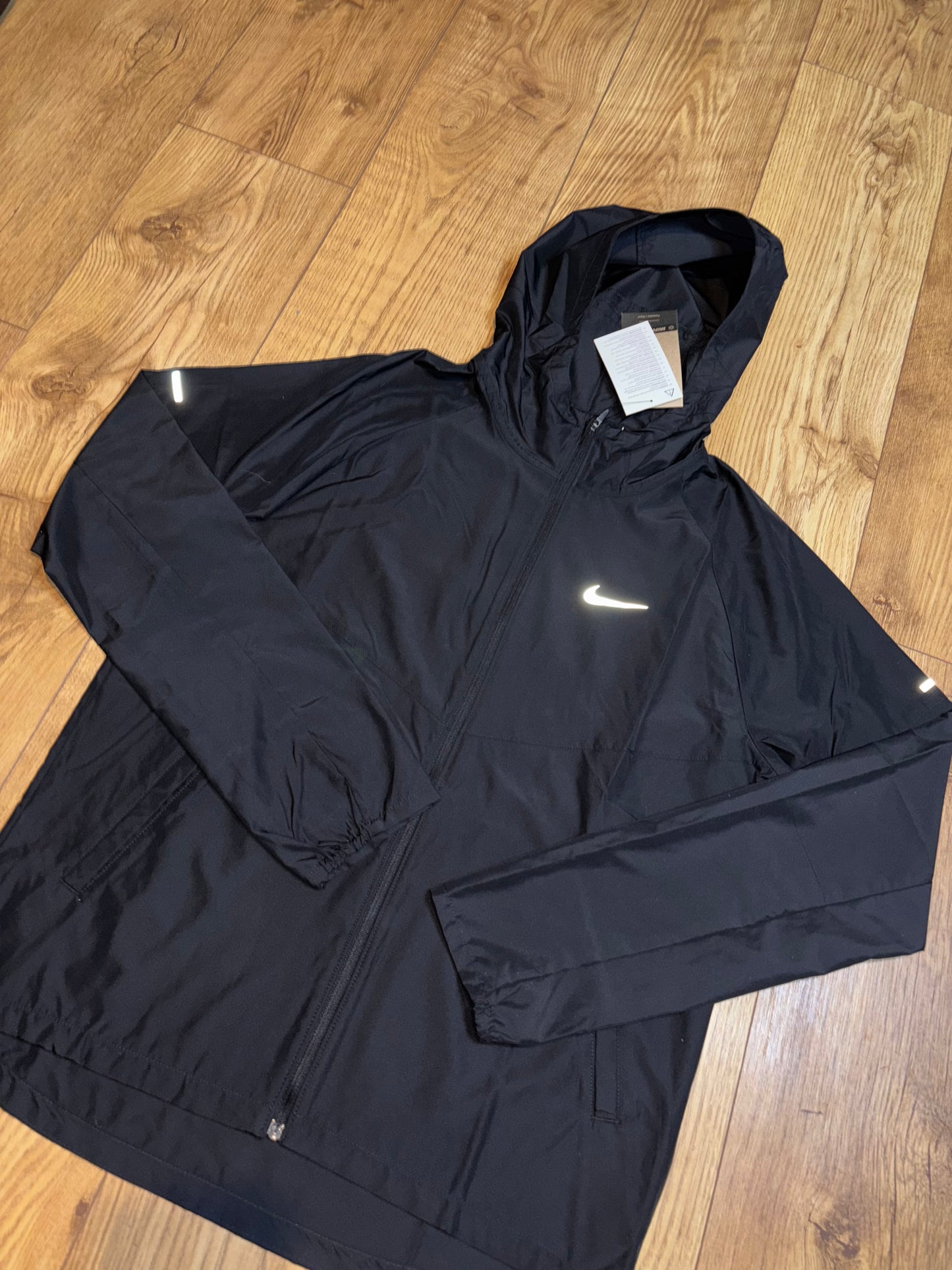 Nike tracksuit. Size Small.