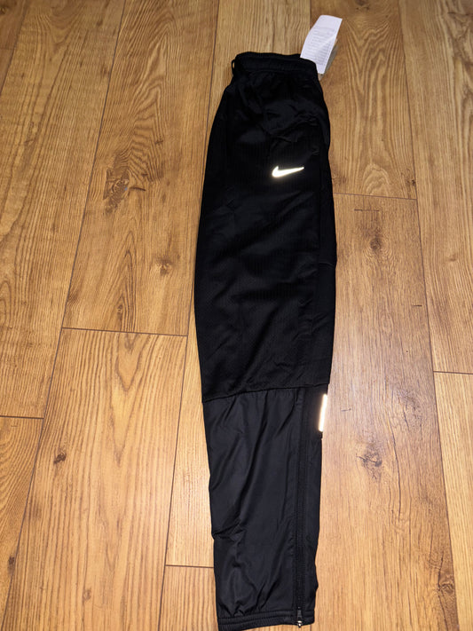 Nike challenger bottoms. Size S/M