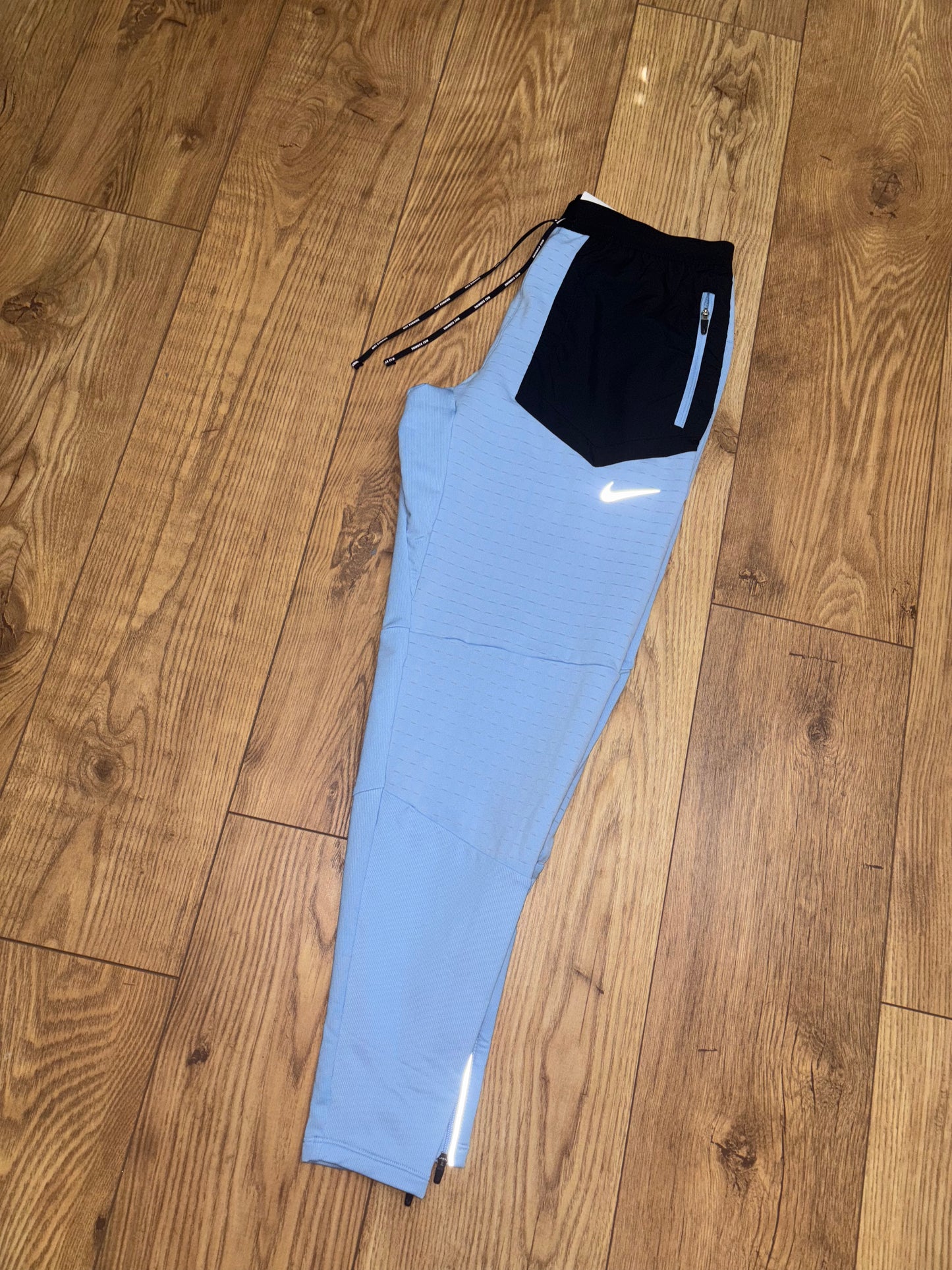 Nike phenom elite bottoms. Size S/M