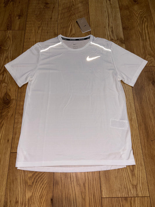 Nike miler. Size L/XL