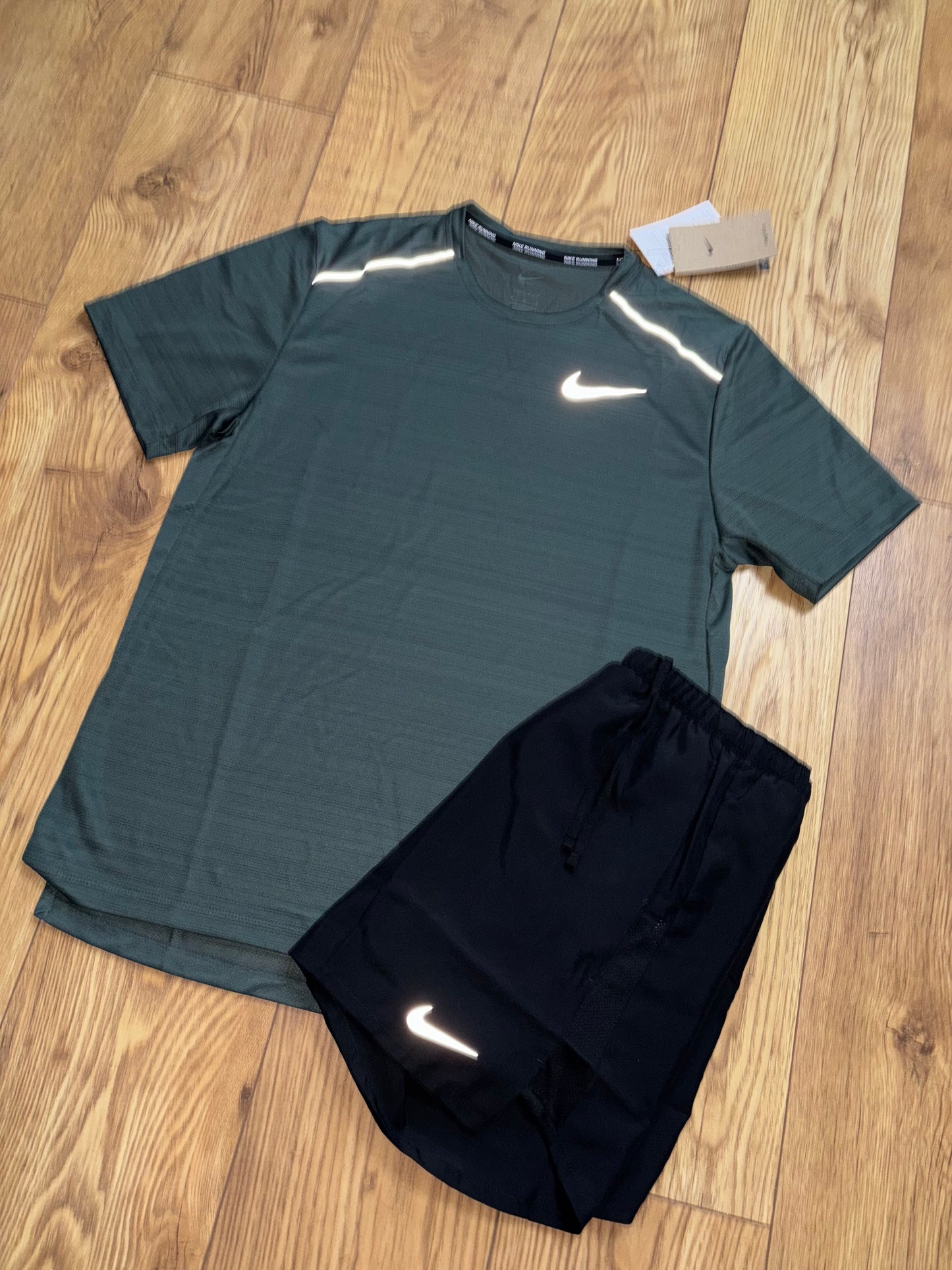 Nike set. Size Large