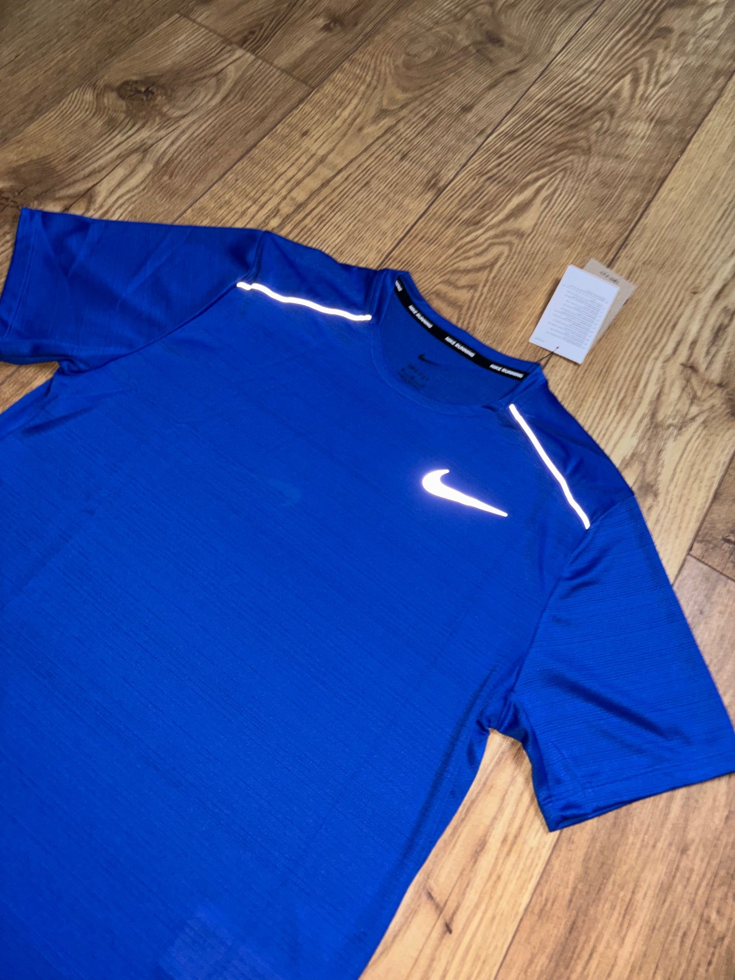 Nike miler. Size large