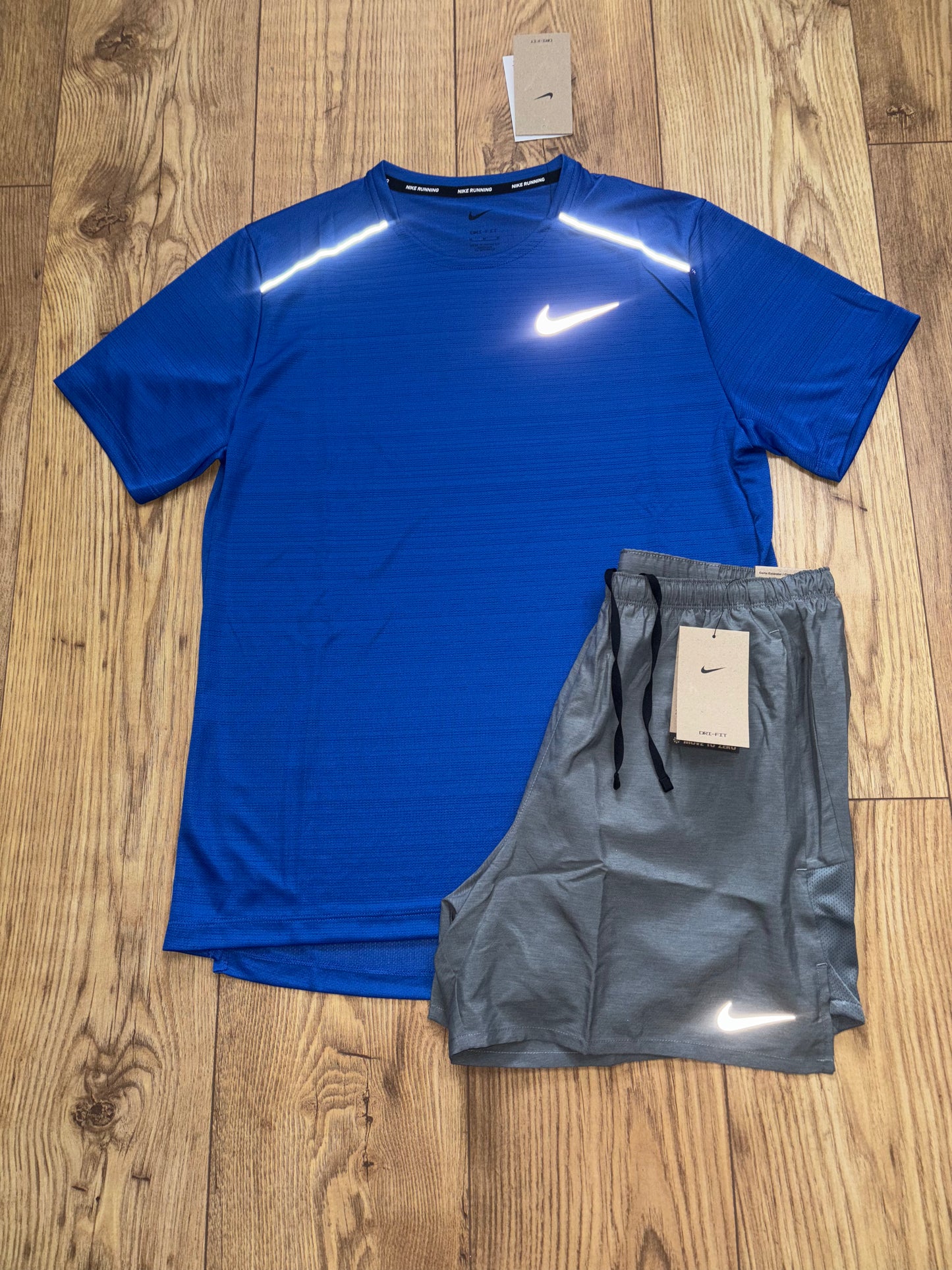 Nike set. Size Large