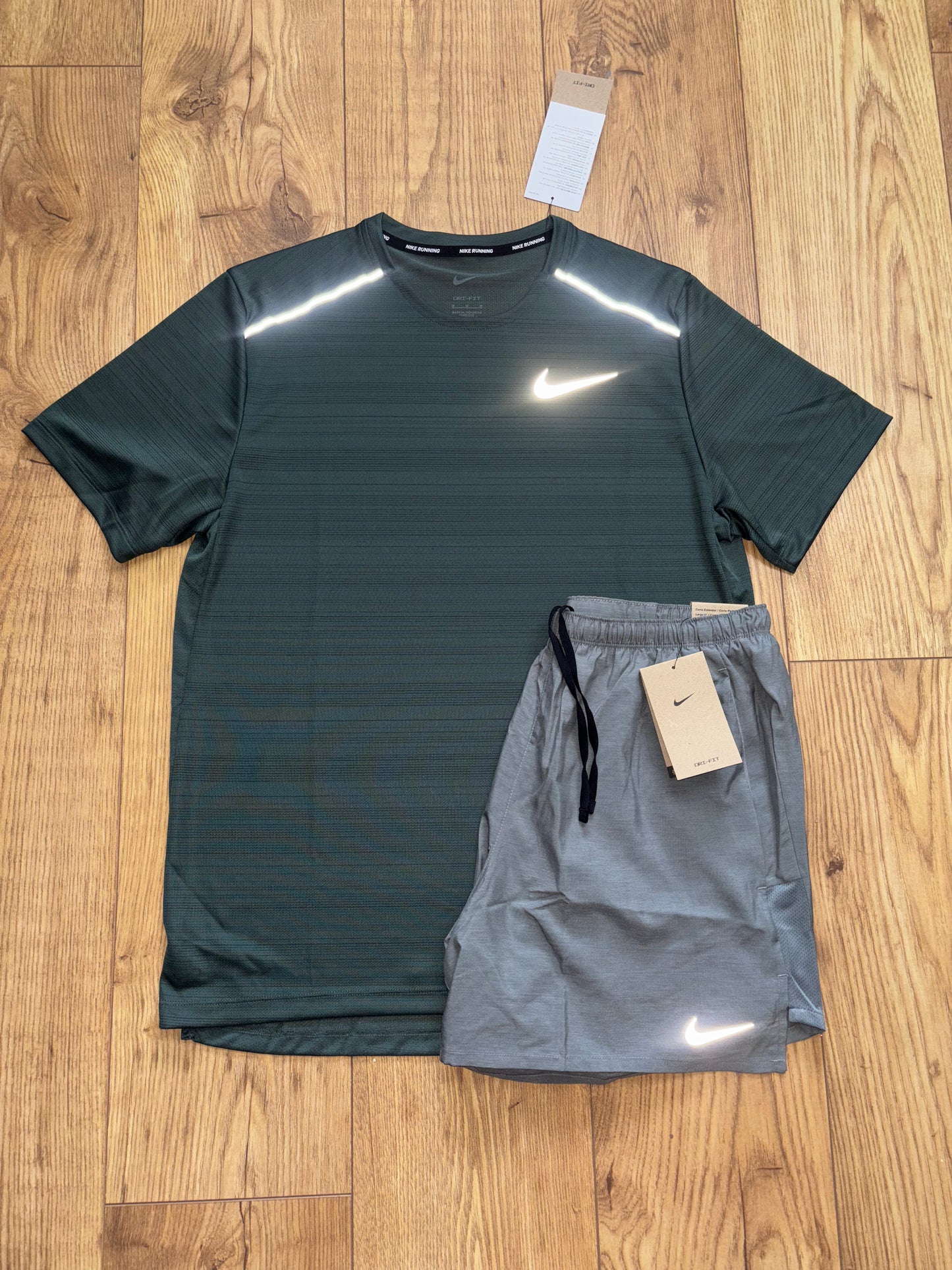 Nike set. Size large