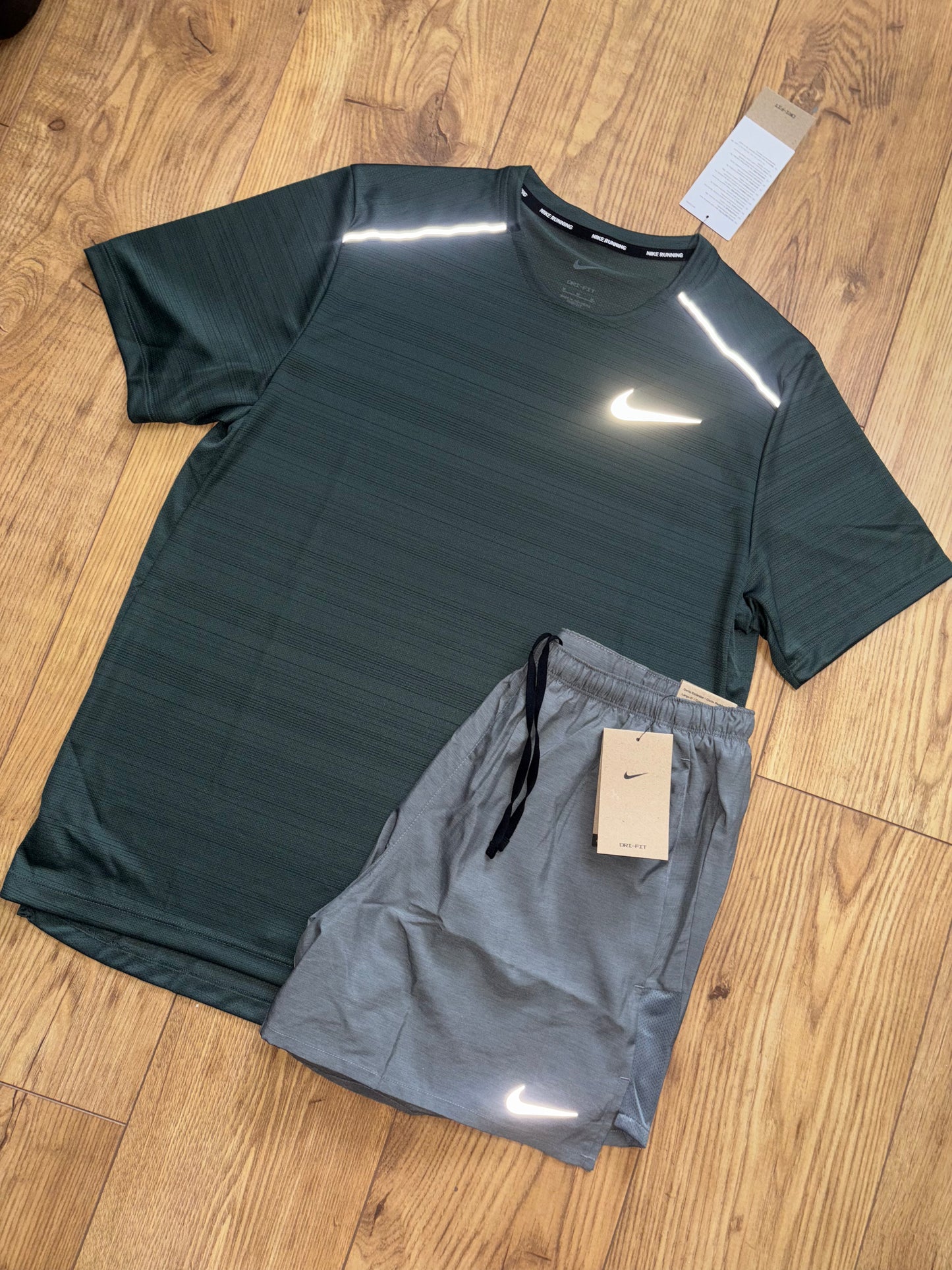Nike set. Size large