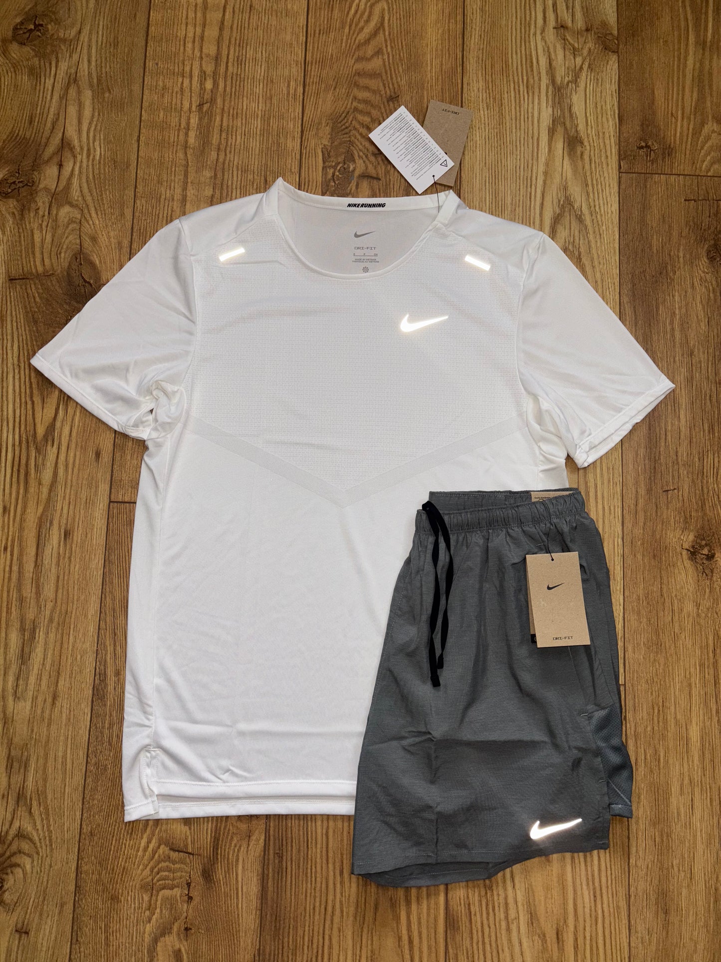 Nike set. Size large