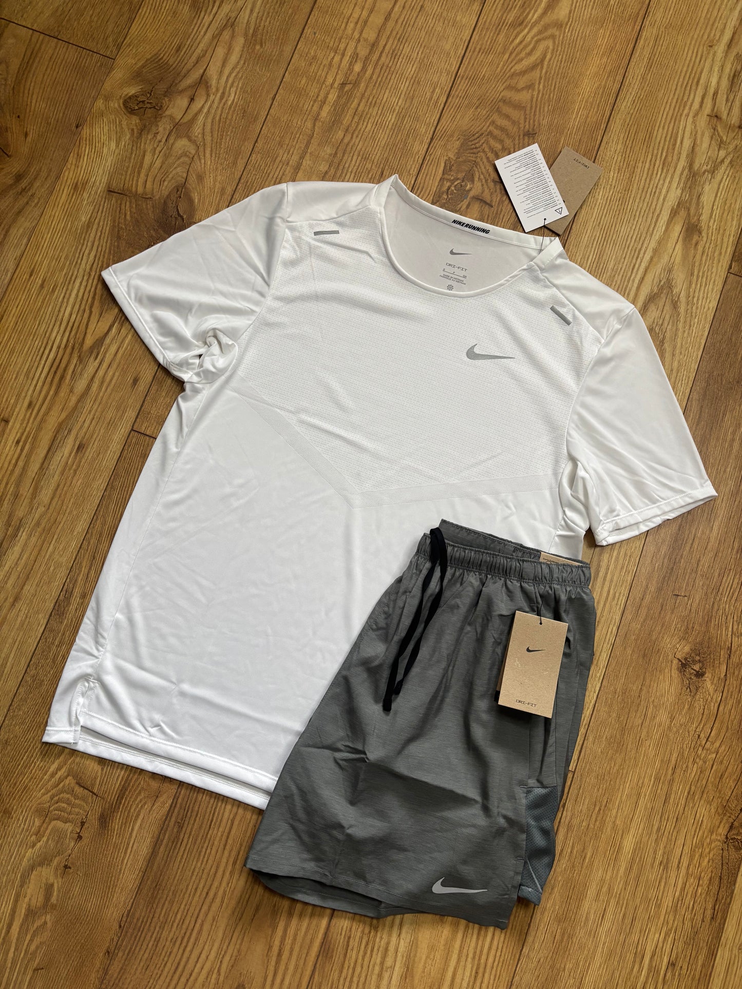 Nike set. Size large