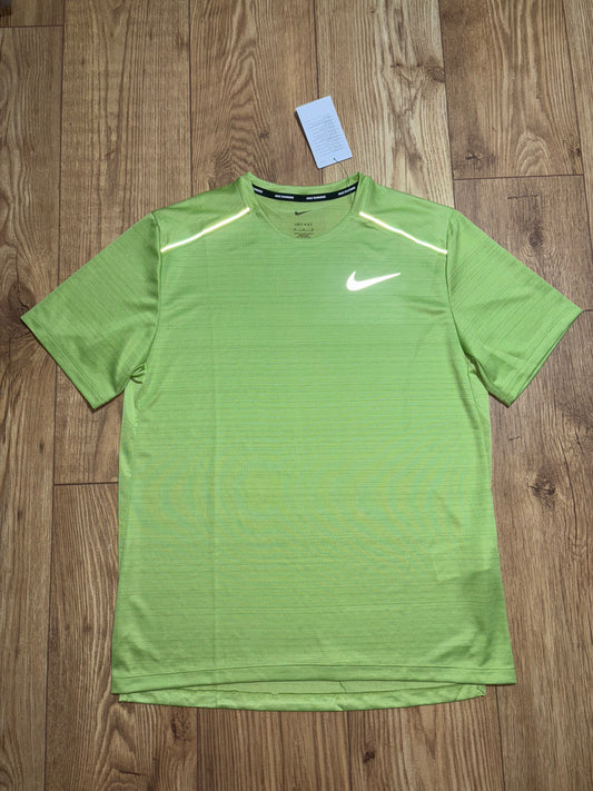 Nike miler. Size M/L