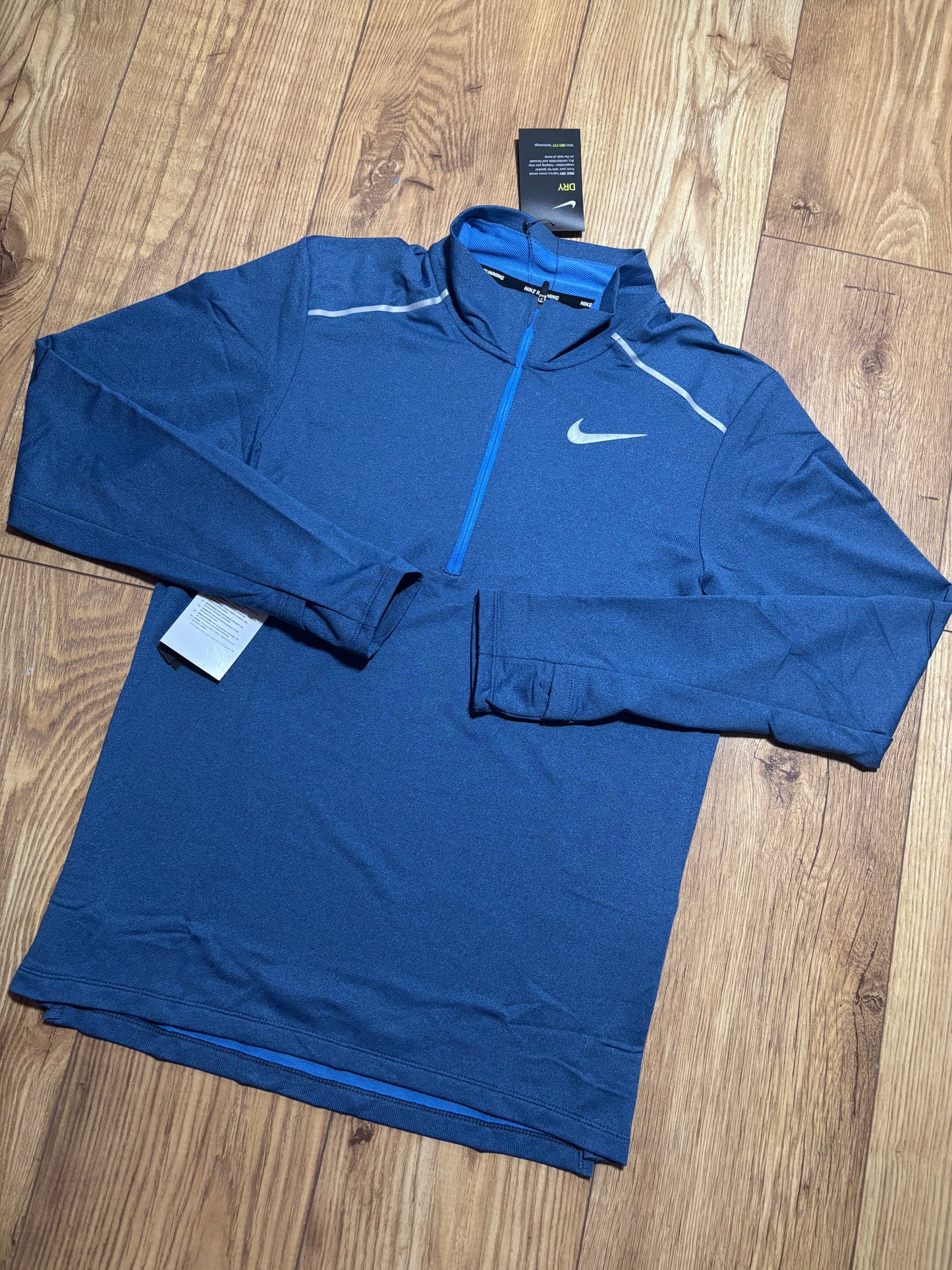 Nike element 1/4 zip. Size S/L/XL