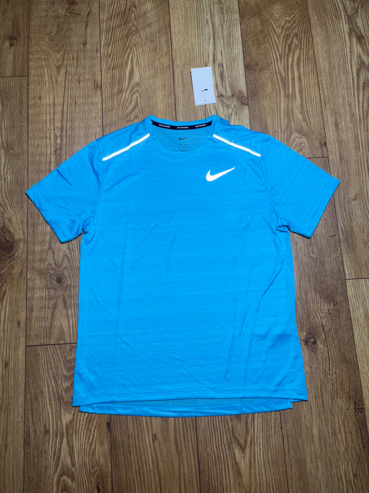 Nike miler. Size M/L