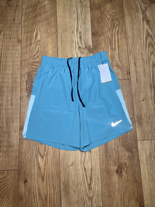 Nike challenger shorts. Size Small