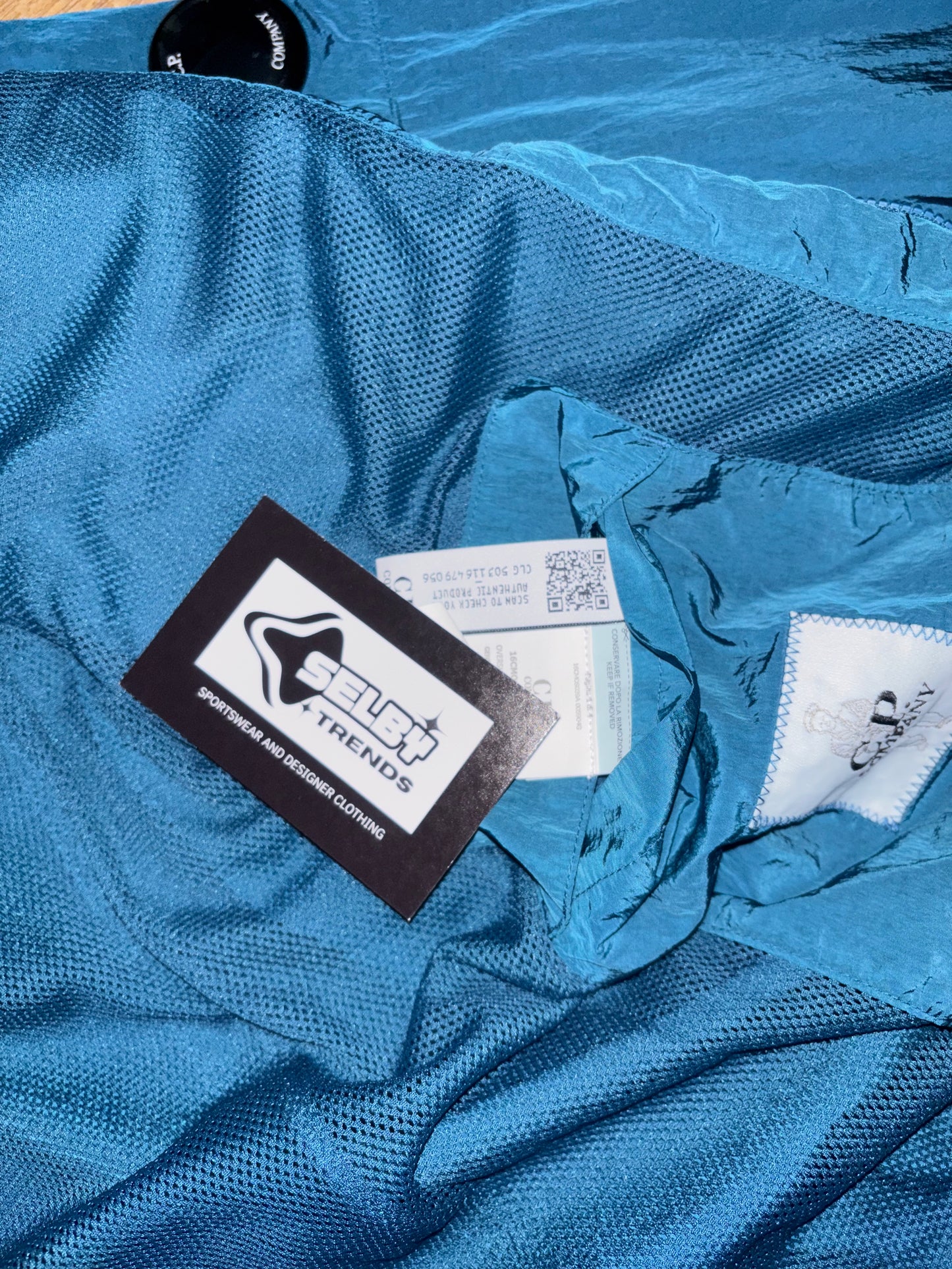 CP company shimmer overshirt. Size Small.